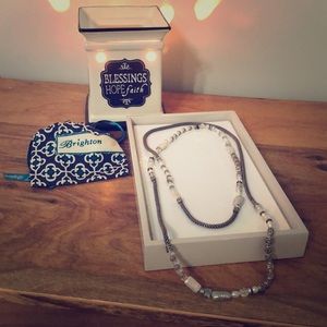 Silver & pearl long necklace business casual